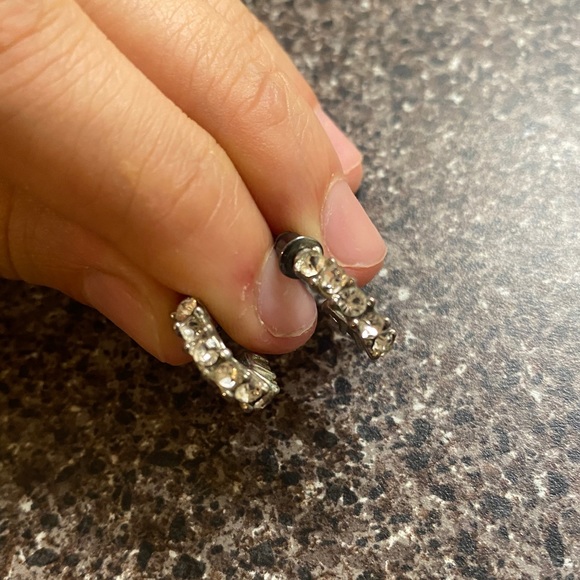 Earring set - Picture 2 of 3